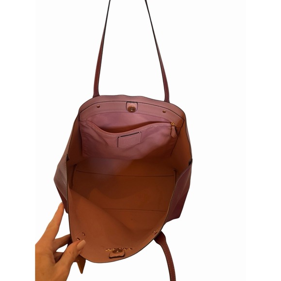 Coach 2021 Burgundy slouchy tote bag 72673 Leather Old Money Minimalist carryall - Picture 5 of 7